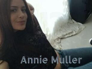 Annie_Muller