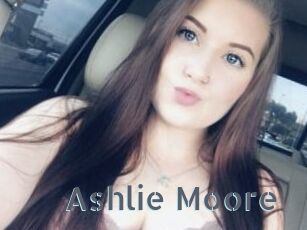 Ashlie_Moore