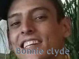 Bonnie_clyde_