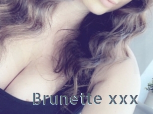 Brunette_xxx