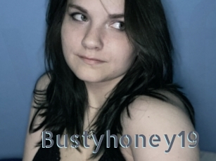 Bustyhoney19