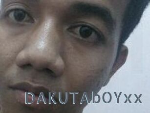 DAKUTAbOYxx