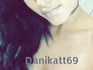 Dani_katt69