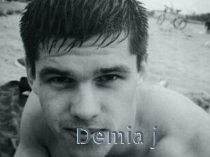 Demia_j