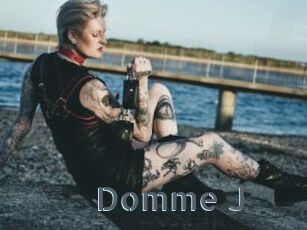 Domme_J