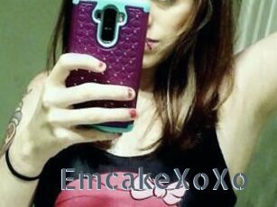 EmcakeXoXo