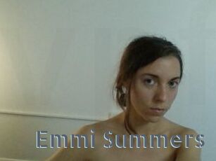 Emmi_Summers