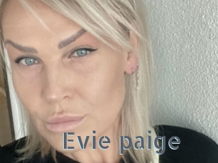 Evie_paige