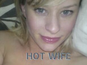 HOT_WIFE