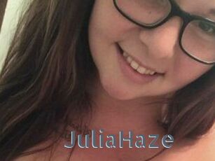 Julia_Haze