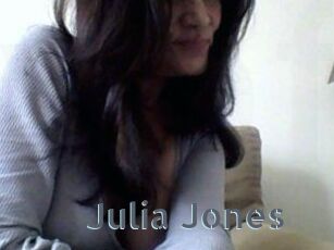 Julia_Jones