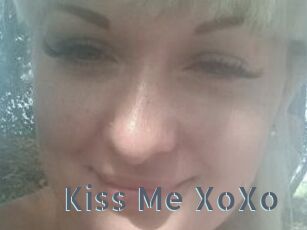 Kiss_Me_XoXo