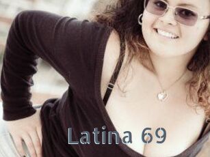 Latina_69