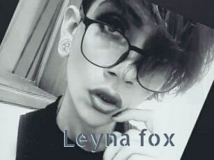 Leyna_fox