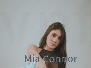 Mia_Connor