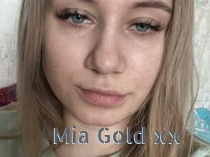 Mia_Gold_xx