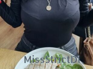 MissStrictDi