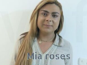 Mia_roses