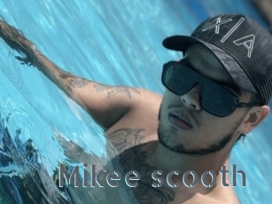 Mikee_scooth