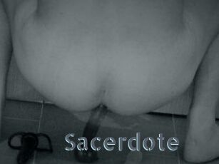 Sacerdote